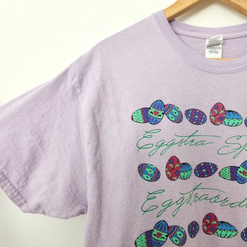 Vintage Easter Egg Graphic Tee Y2K Pastel Purple Gildan Short Sleeve Large - Picture 5 of 13